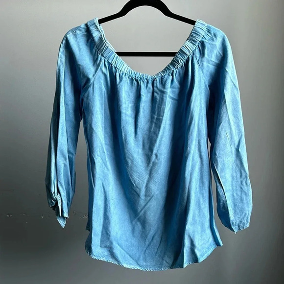 Style Envy Off the Shoulder Shirt | Chambray Shirt | Off the Shoulder | - Picture 1 of 7